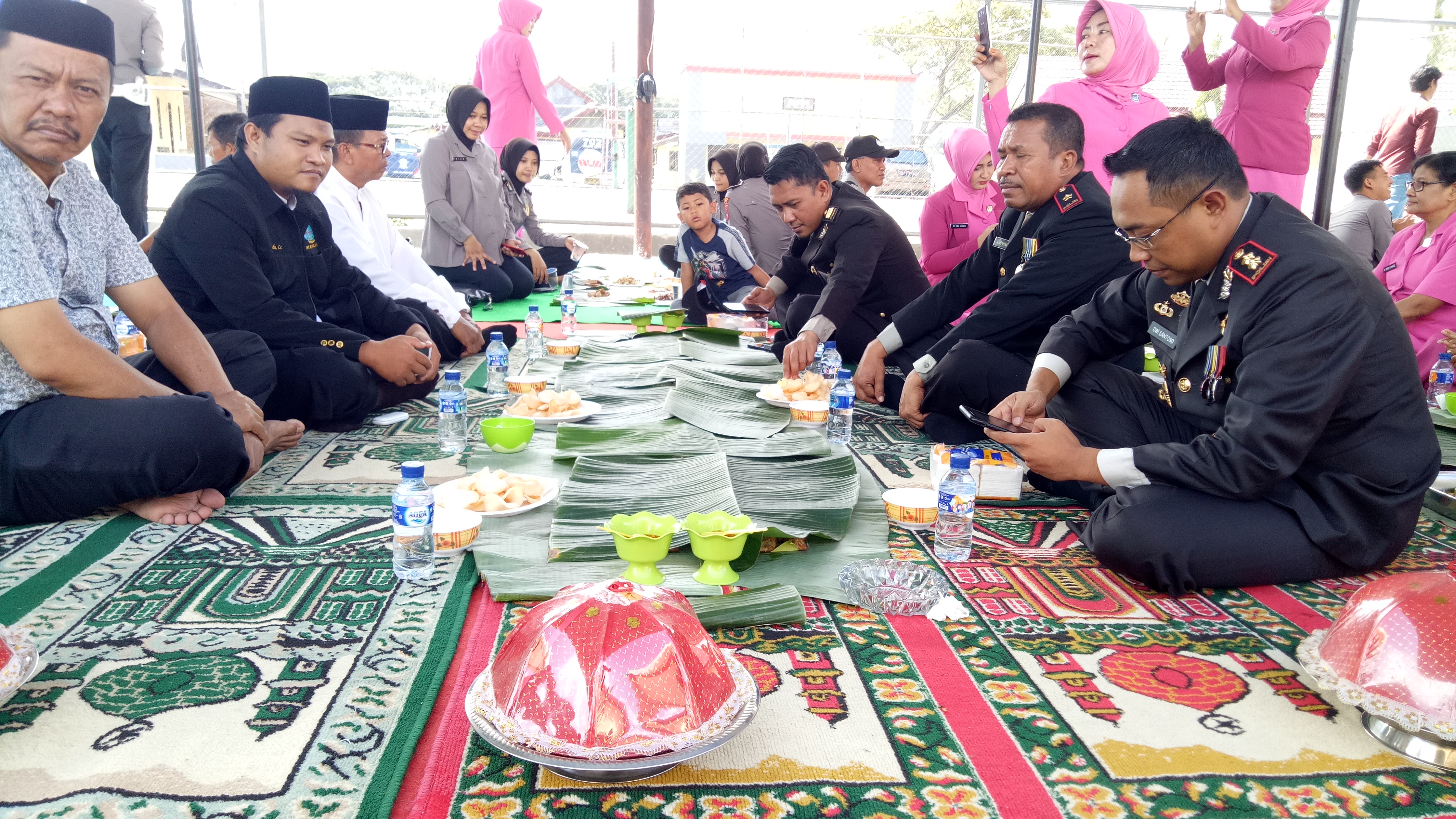 Polres Luwu Ngeliwet di Syukuran HUT Bhayangkara