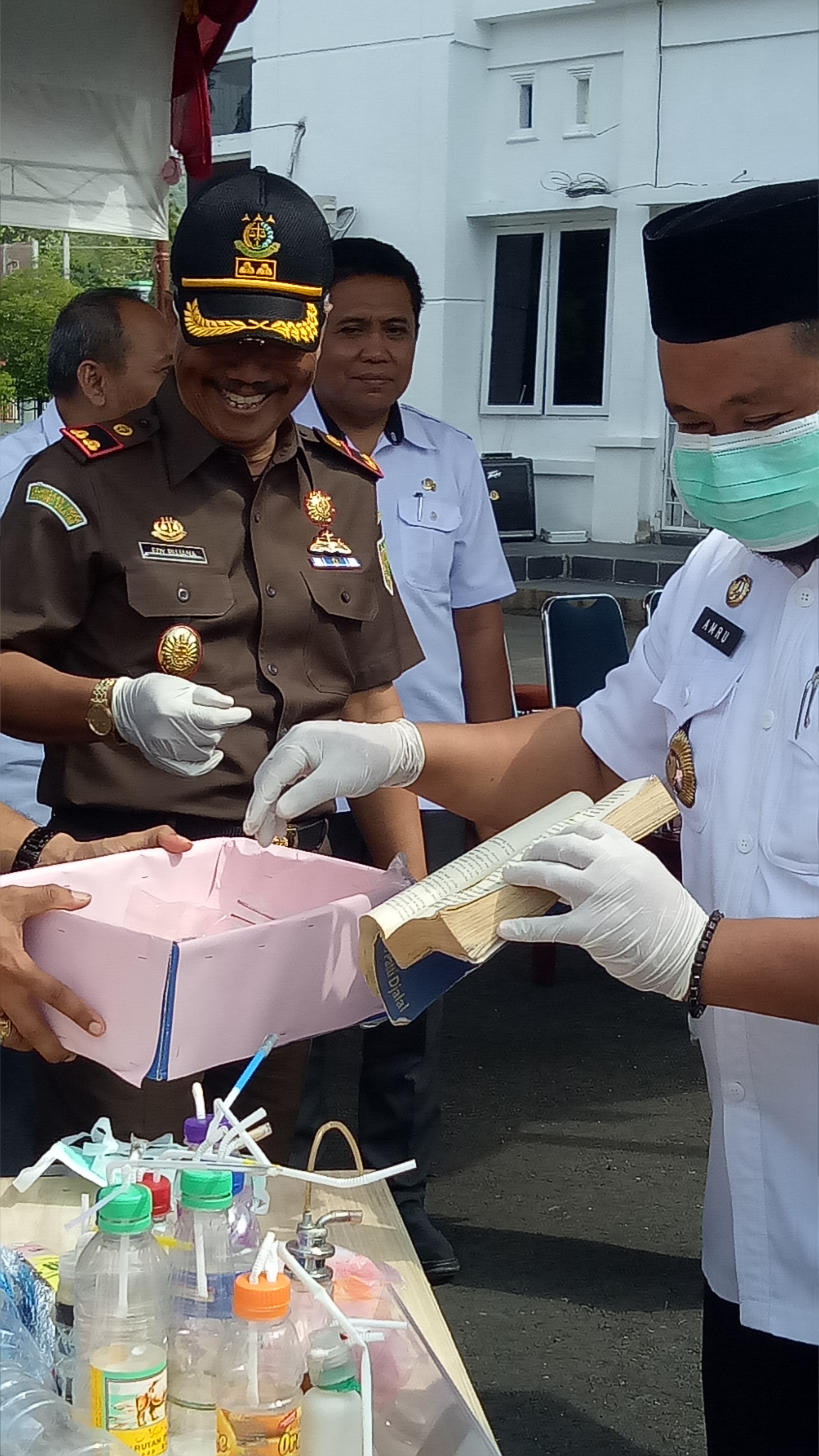 WOW.. 240 Gram Serbuk Sabu Dimusnahkan Kejaksaan Luwu