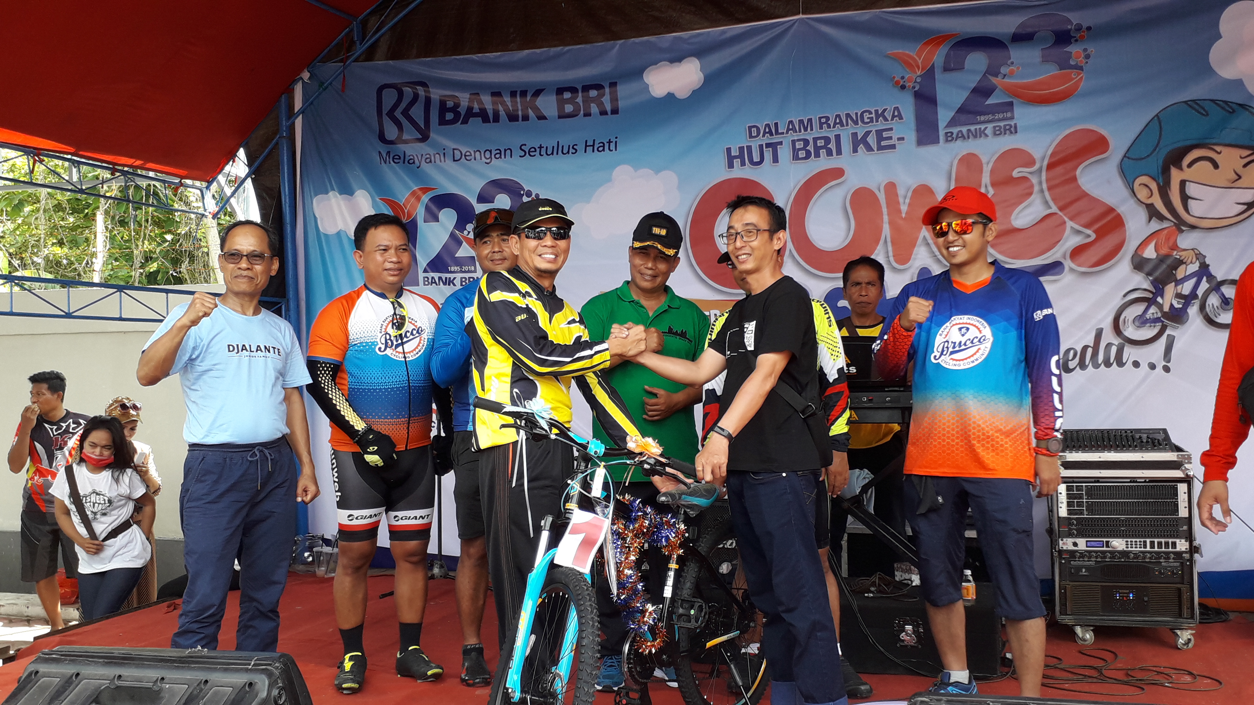 Rayakan Hari Jadi ke-123, BRI Palopo Gelar Gowes Sehat