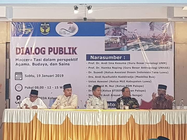 Dialog Publik Maccera Tasi : Prosesi Buang Kepala Kerbau ke Laut Dihilangkan