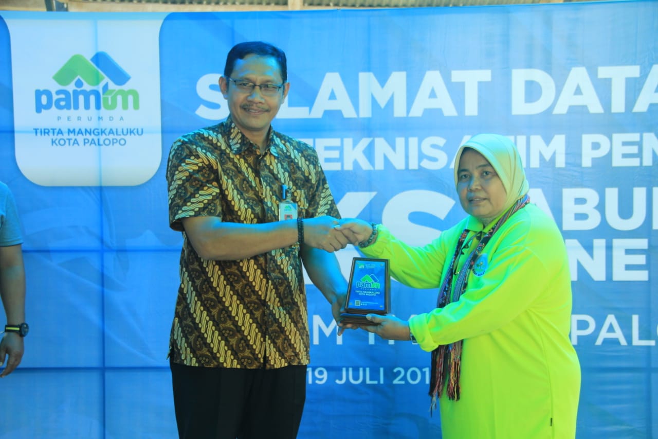 KKS Bone Studi Tiru ke Kantor PAM TM Palopo
