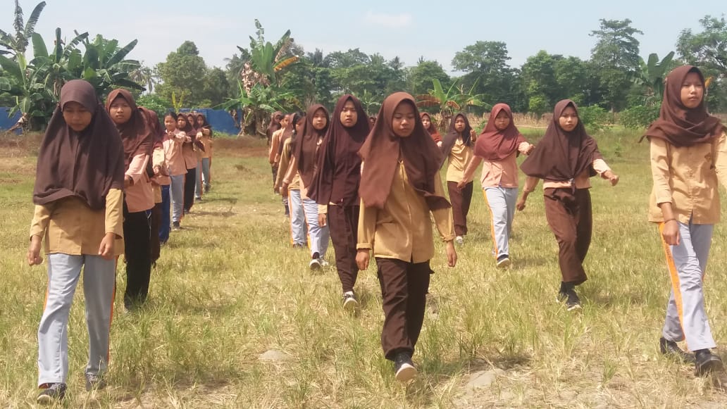 Wakili Sekolah, 31 Siswa SMPN 14 Palopo Rutin Latihan Gerak Jalan