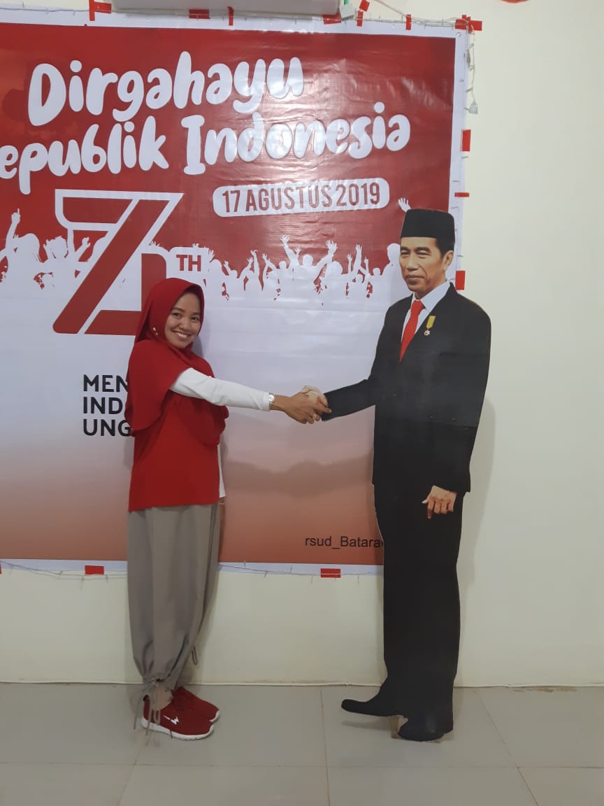 Ada ‘Jokowi’ di RSUD Batara Guru Belopa, Pengunjung Bisa Salaman