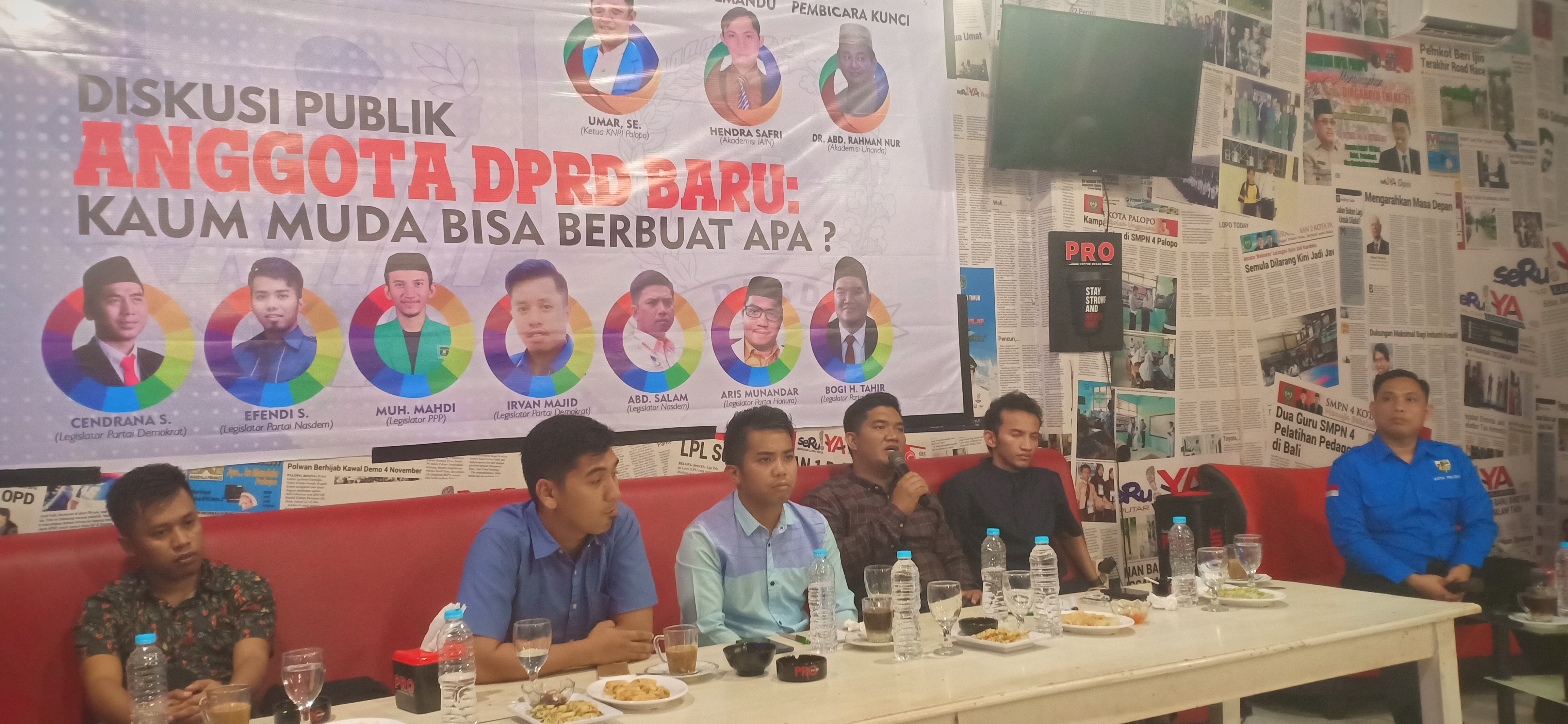 Hadir di Diskusi KNPI, 5 Legislator Millenial Palopo Diapresiasi