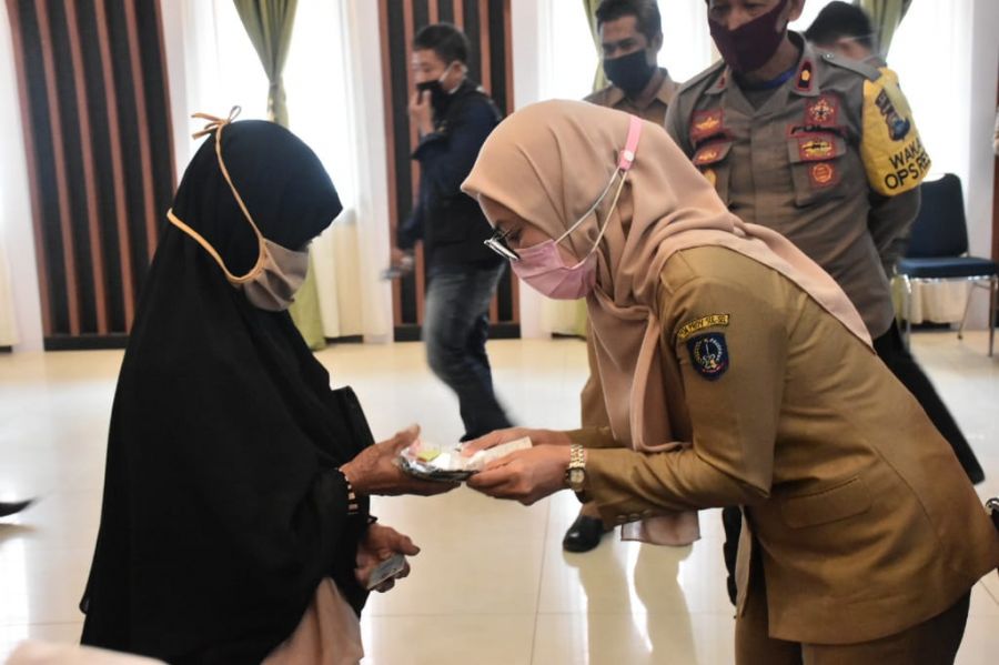 Launching BST, Indah: Kalau Ada yang Double, Segera Laporkan!