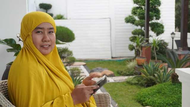 Lebih Dekat dengan Andi Maryam, Fokus Bekerja dan Anggap Kantor sebagai Rumah Kedua (1)