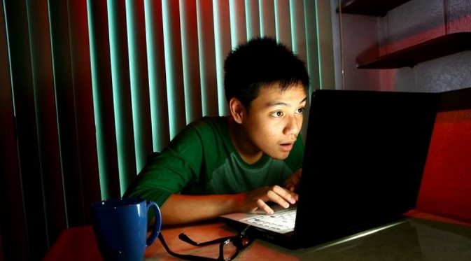 Selain Facebook, Dua Situs Porno Ini Ternyata Masuk Daftar 10 Besar yang Paling Banyak Dikunjungi Warganet, Apakah Anda Termasuk?
