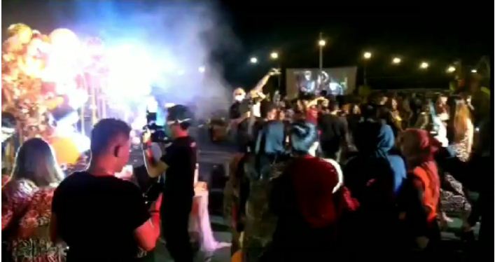 VIRAL! Selebriti Palopo Berkerumun Saat Hadiri Acara Pesta Ultah dan Diduga Melanggar Prokes; Tempatnya di Sebuah Resto Milik Pesohor Kota Palopo?