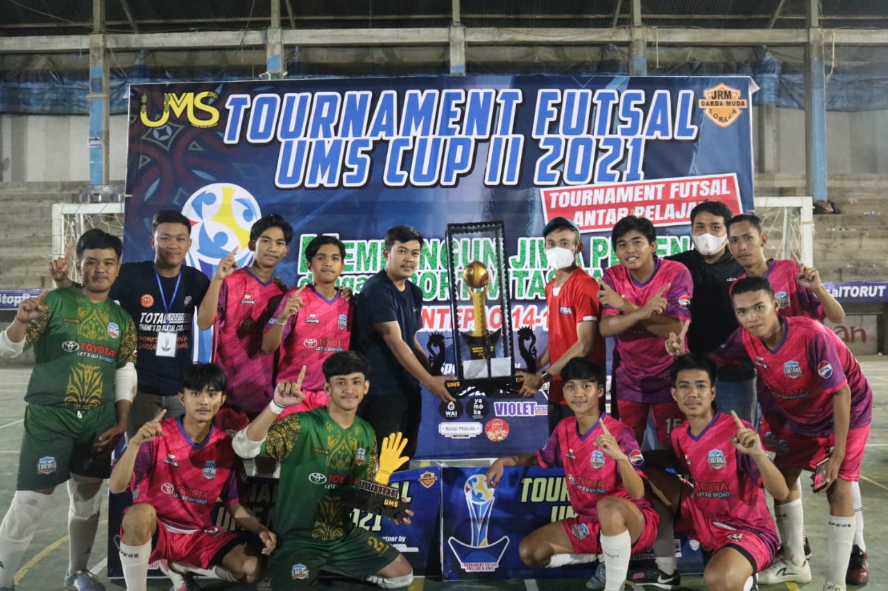 Mantap! Total Football Palopo Jawara di Turnamen Futsal Antarpelajar di Torut