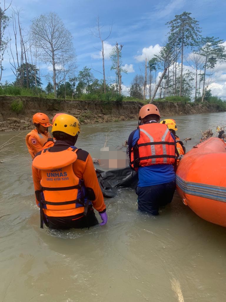 Tiga Hari Dicari, Ibu Rumah Tangga yang Hilang di Sungai Maipi Masamba Ditemukan Meninggal Dunia