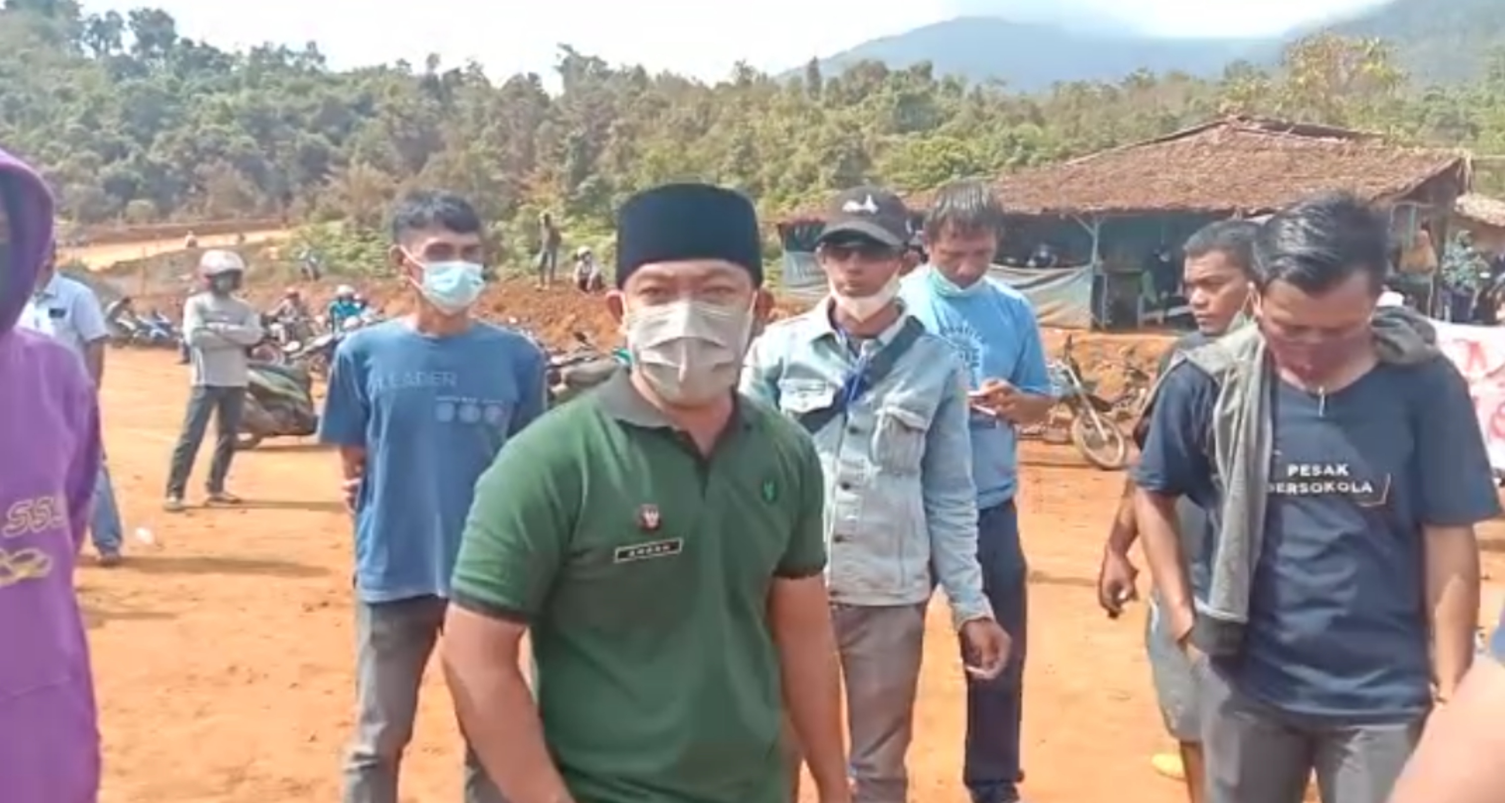 Tak Ikuti Sembilan Poin Tuntutan Warga, Kades Pongkeru Lutim Ancam Tutup Tambang PT CLM