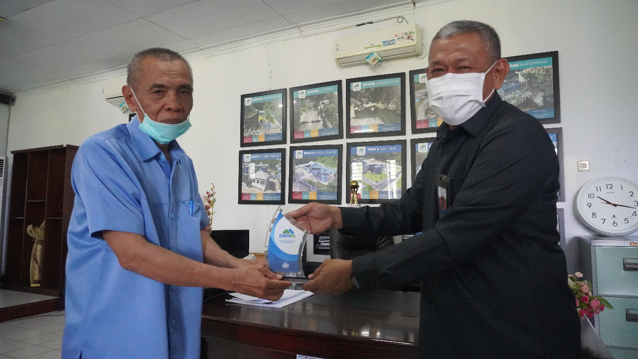 PDAM Luwu Timur ‘Berguru’ Administrasi dan Teknik ke Perumda Tirta Mangkaluku Palopo