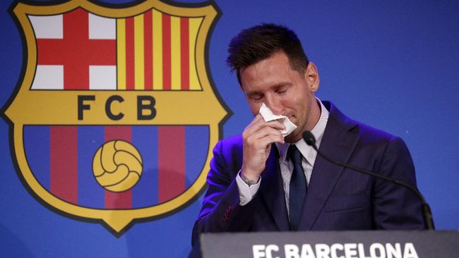 Tangis La Pulga Pecah Tinggalkan Barcelona, Messi : Saya Mencintai Klub Ini