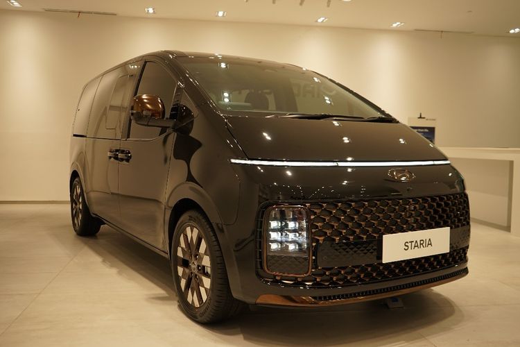 Jadi Saingan Alphard, Hyundai Staria  Resmi Mengaspal dengan Harga Dibanderol Diatas Rp800 Juta