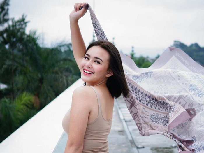 Tato Tulisan Arab di Perut Amanda Manopo Bikin Penasaran, Konon Ini Artinya