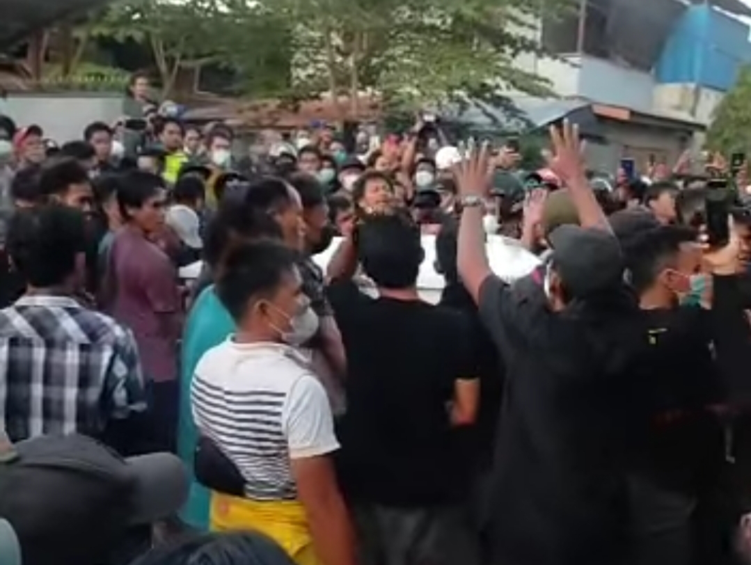 Ikut Berduka, Ribuan Warga Toraja Arak Jenazah Gabriela Meilan di Jayapura