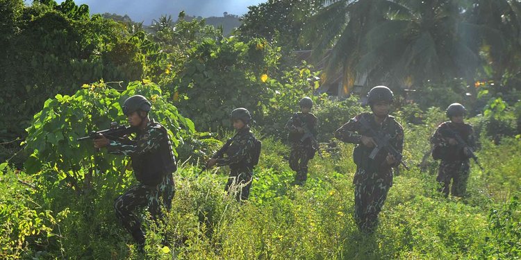Akui Ikut Serang Posramil Kisor Hingga Tewaskan 4 Anggota TNI, Ini Dua Tampang Anggota KKB Ditangkap…, Klik Beritanya