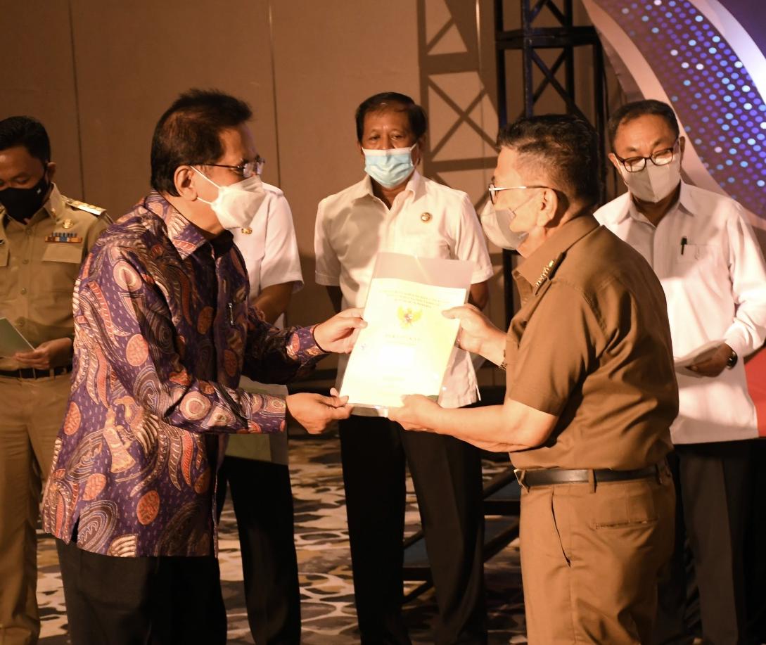 Dukungan Pembangunan Kantor Pertanahan, Walikota Palopo Terima Penghargaan dari Menteri ATR