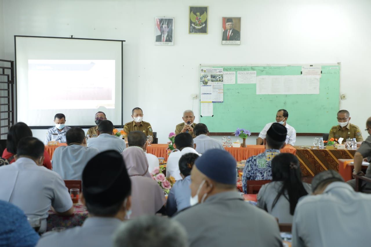 Hadiri MKKS, Bupati Asahan Disambut Hangat Para Kepala Sekolah