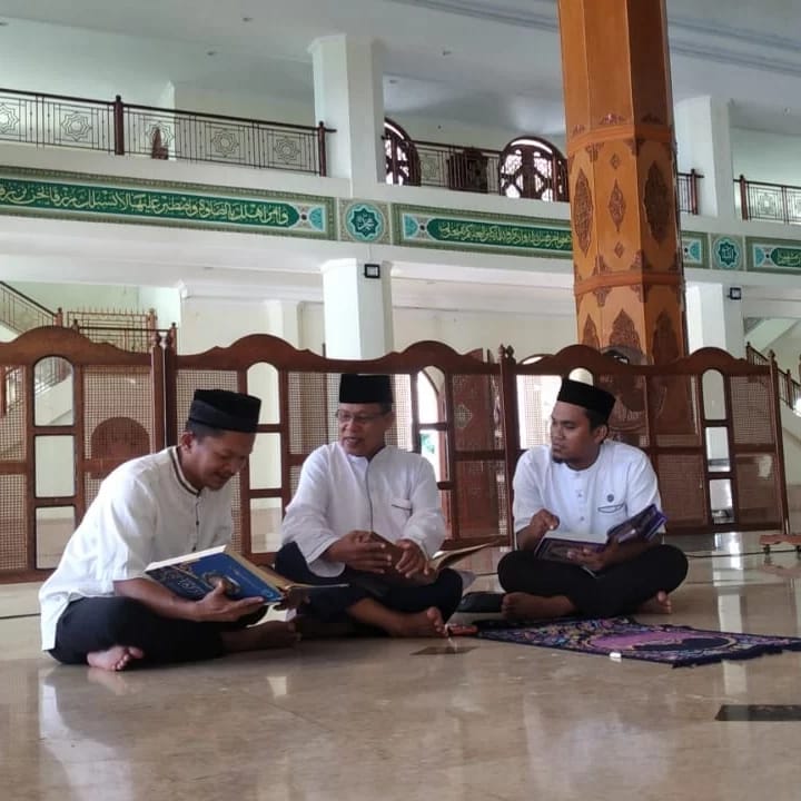 Perumda TM Palopo Ikuti Lomba Tadaruz Qur’an di Masjid Agung