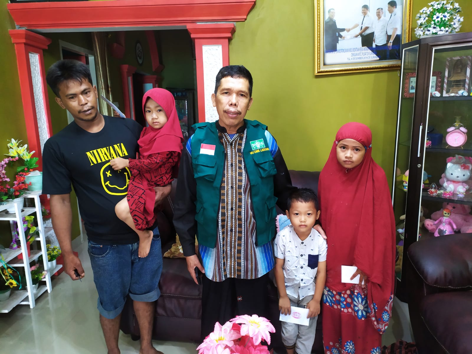 Baru Terbentuk, LazizNU Palopo Bagikan Zakat di Enam Kecamatan dan Empat Pantai Asuhan