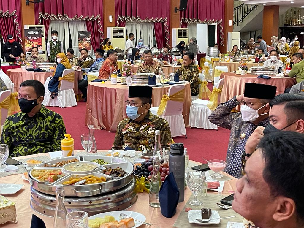 Hadiri Rakor dengan Gubernur Sulsel, Judas Amir : Pemkot Palopo Punya Cara Atasi Arus Balik