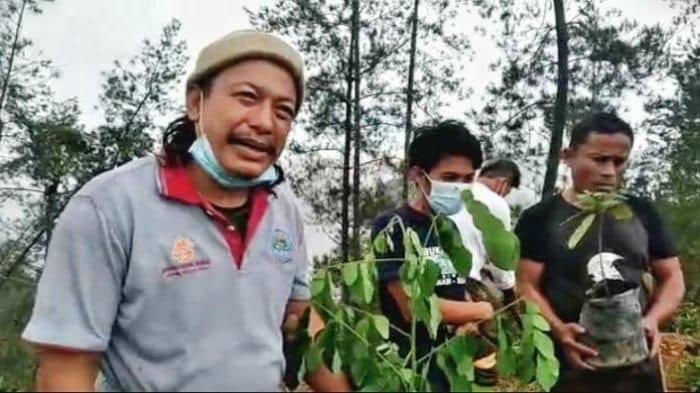 Selamat…., Rasely Sinampe, Pendeta Gereja Toraja Raih Kalpataru 2022