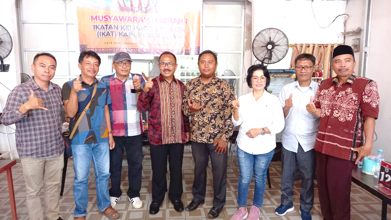 Yusuf Membunga Terpilih Aklamasi Pimpin IKAT Luwu, Anthonius Dengen: Jangan Bawa IKAT untuk Kepentingan Politik