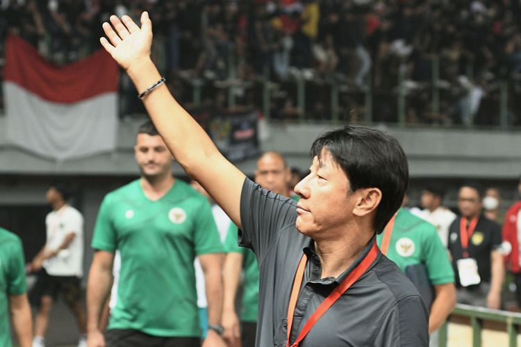 Tanpa Selebrasi, Shin Tae Senang Tapi Tetap Merasa ‘Bersalah’ Timnas Depak Korea Selatan