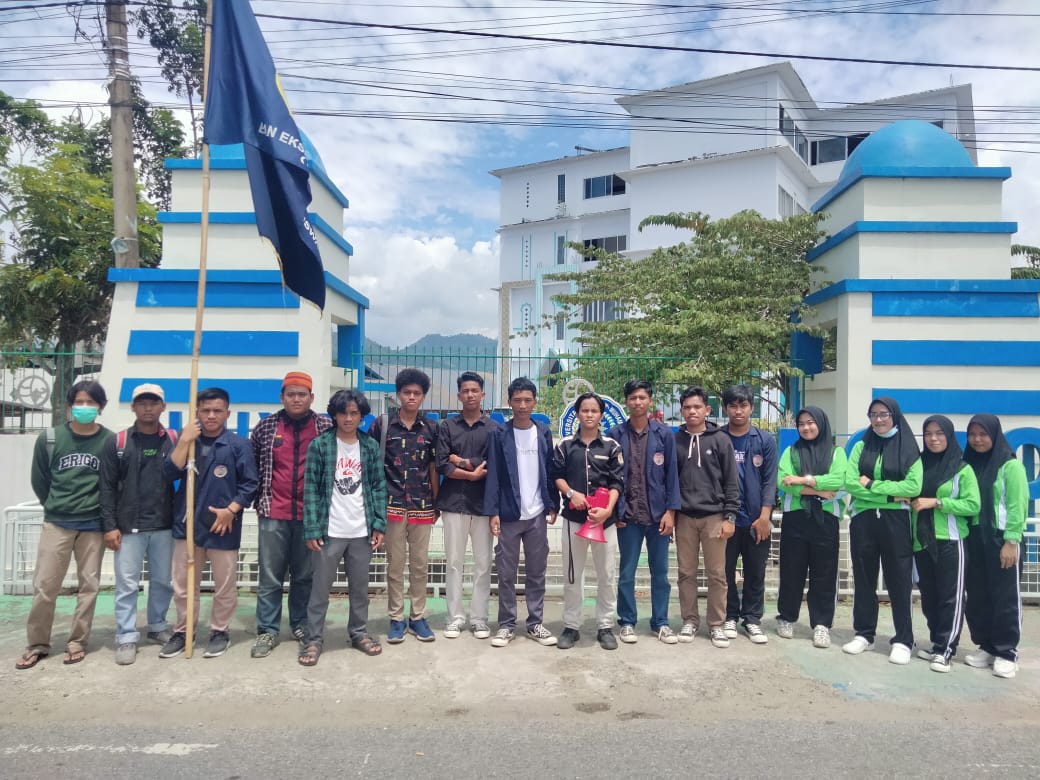 Mahasiswa UM Palopo Tolak Kenaikan BBM