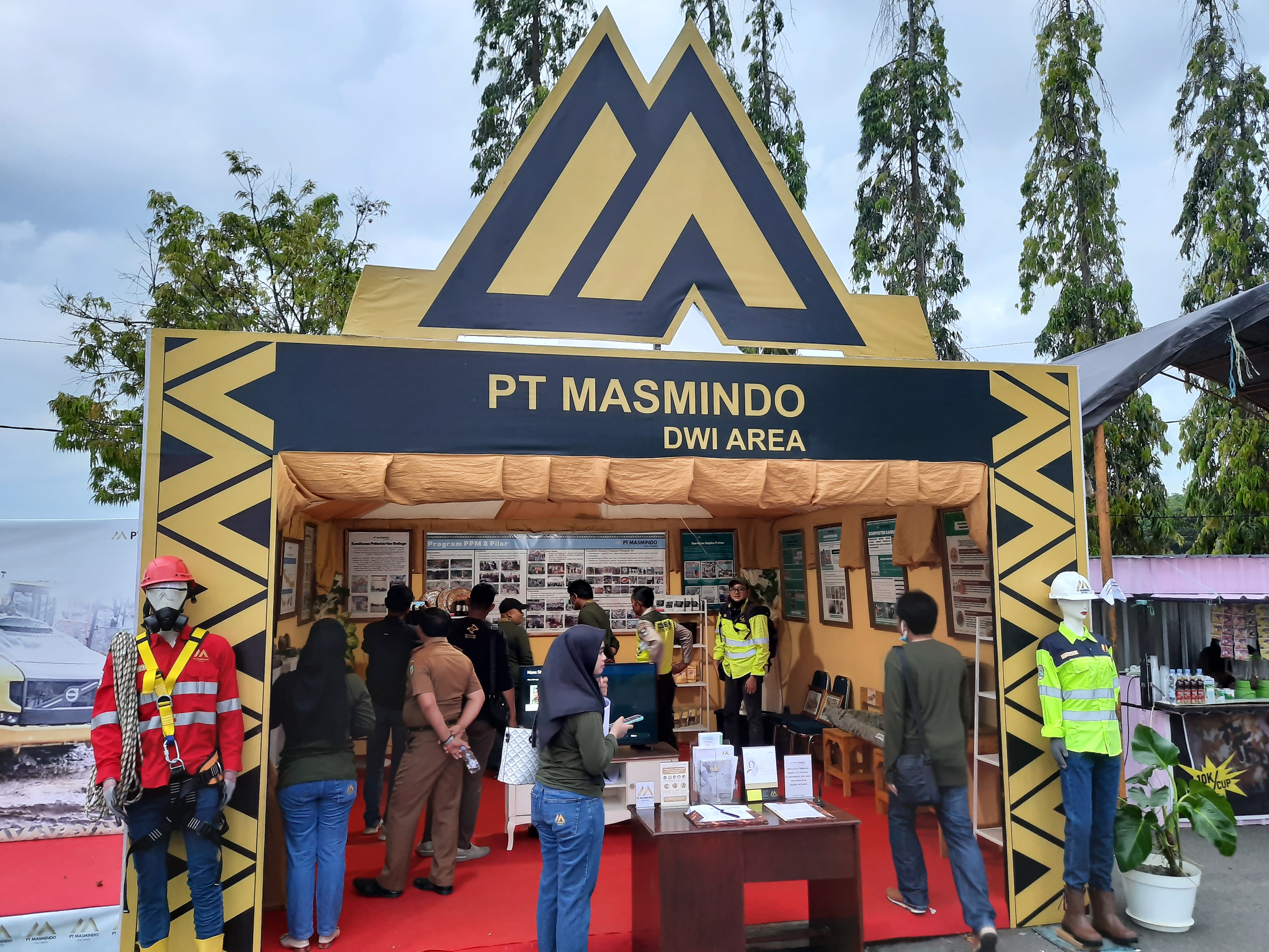 Masmindo di Pekan UMKM, Ada Pameran Batuan Alam Jenis Kopi-Gula Hingga Kerajinan Tangan