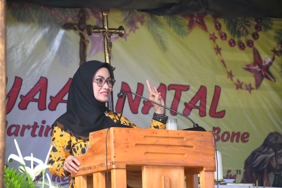 Hadiri Natal, Bupati Luwu Utara Ajak Umat Jaga Optimisme