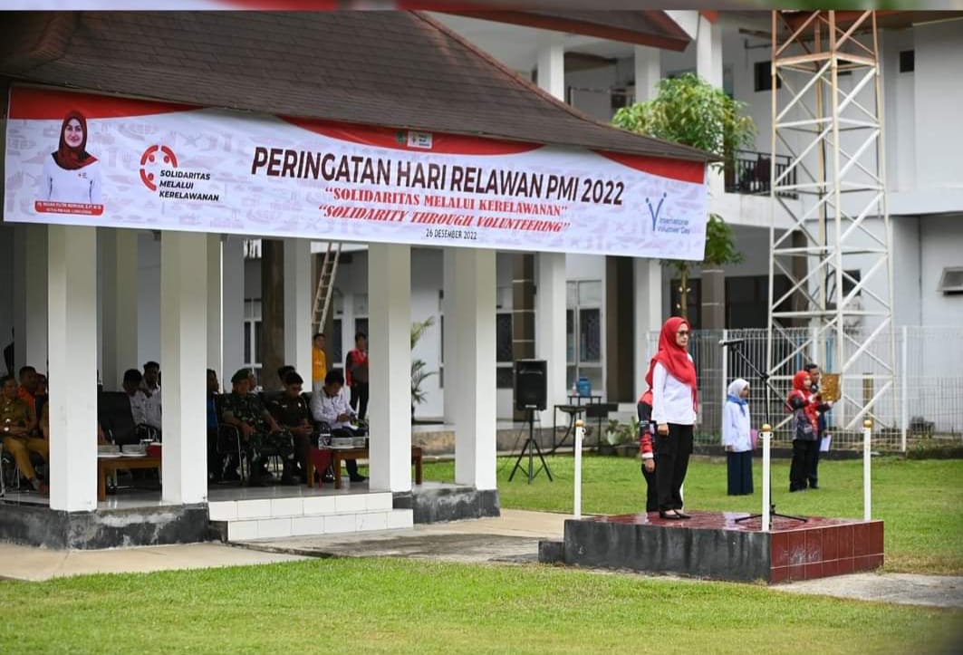 Hari Relawan PMI, Bupati Luwu Utara Launching Gerakan 1000 Galon bagi Penyintas