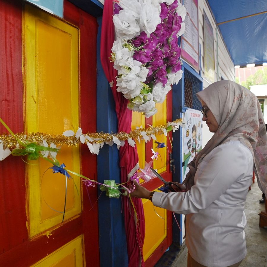 Bupati Luwu Utara Resmikan RKB TK Kristen Sion di Seko