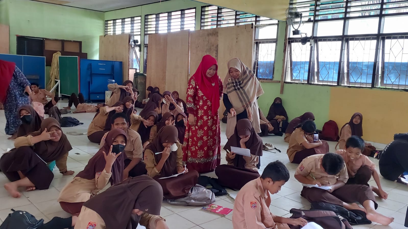 Kerjasama dengan IAIN, SMPN 8 Palopo Buka Kelas English Fun Learning
