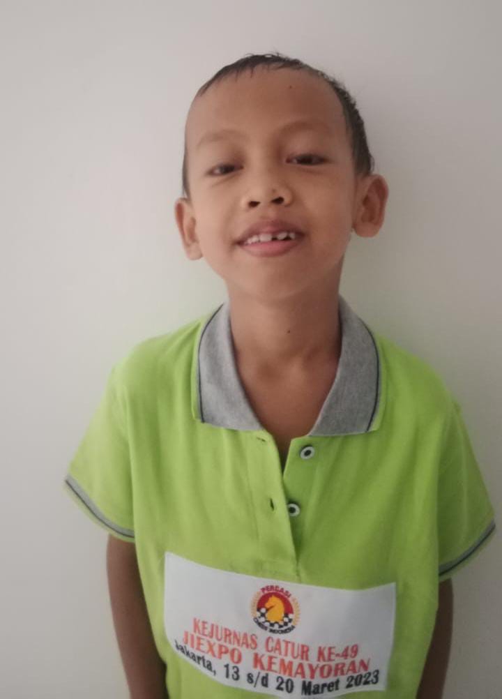 Bocah 6 Tahun Asal Luwu Timur Raih Juara 1 Kejurnas Catur