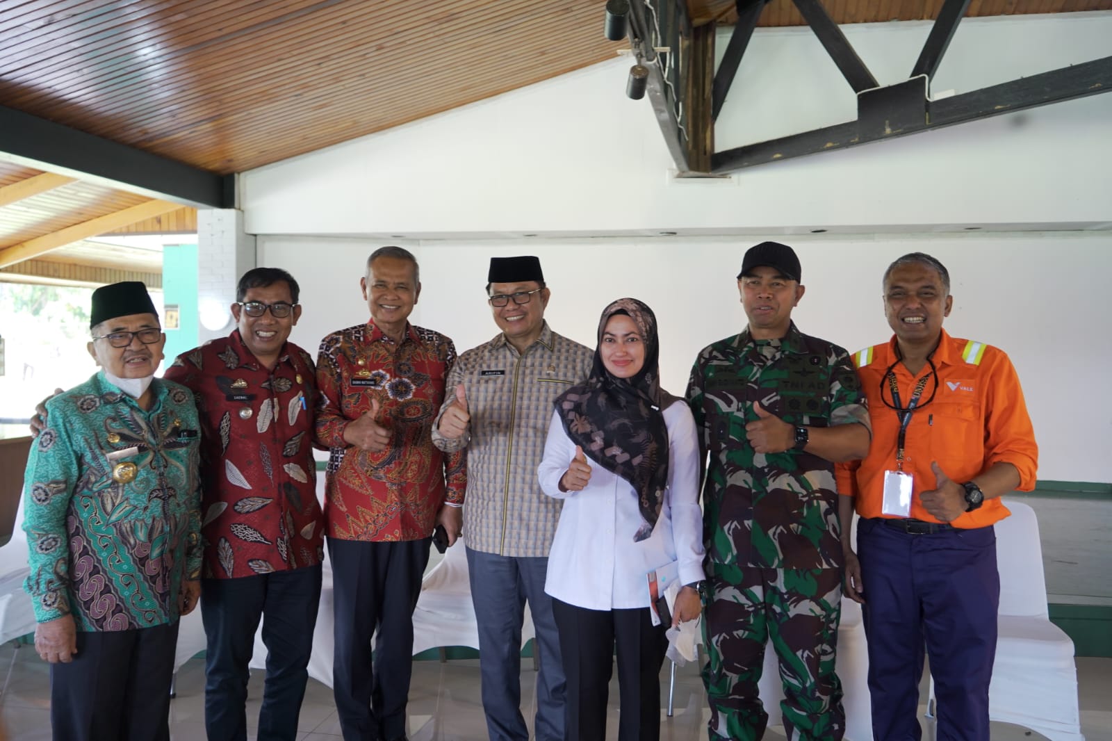 Basmin Mattayang Hadiri Kunker Presiden Jokowi di Lutim