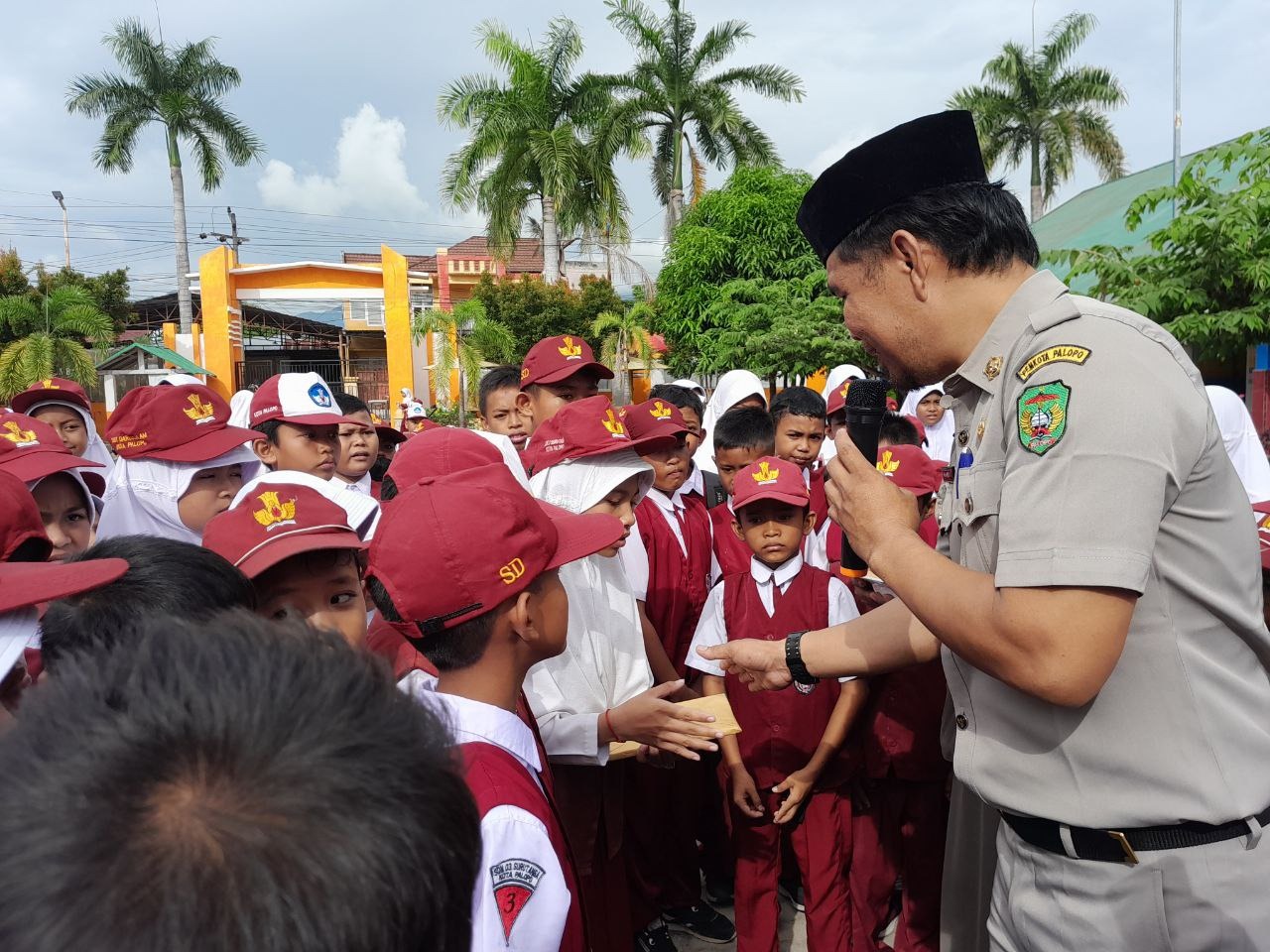 SDN 3 Surutanga Dukung Program Pelajar Profil Pancasila