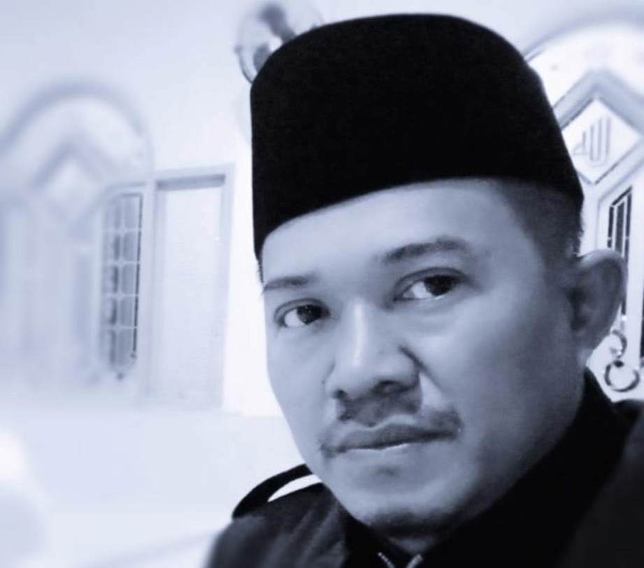 Bukan Dicopot karena Berfoto Bersama Wawali Palopo, Camat Bara: Amri Satti Minta Langsung ke Walikota Diganti sebagai Lurah Rampoang