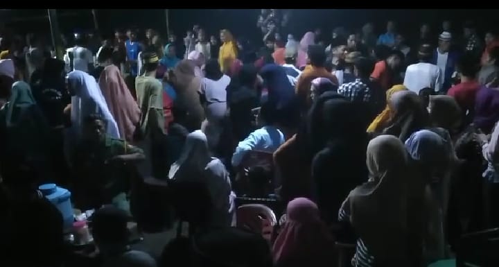 Ratusan Masyarakat Ikuti Gladi Peresmian Rumah Adat Kombong Pitu Masapi