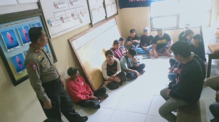 Bawa Badik dan Miras Saat Nonton Kotak Band, 13 Remaja di Luwu Timur Diamankan