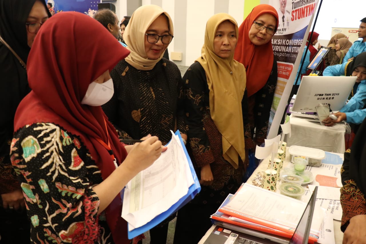 Stand Inovasi TPPS Lutim Mendapatkan Apresiasi dari Tim Penilai