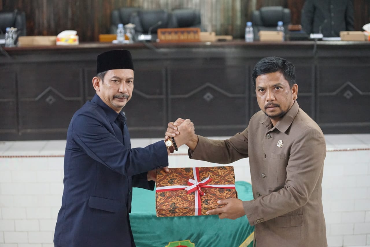 DPRD Palopo Setujui Dua Ranperda Usulan Pemkot, Fraksi Nasdem: Langkah Pertahankan Eksistensi Kebudayaan Luwu