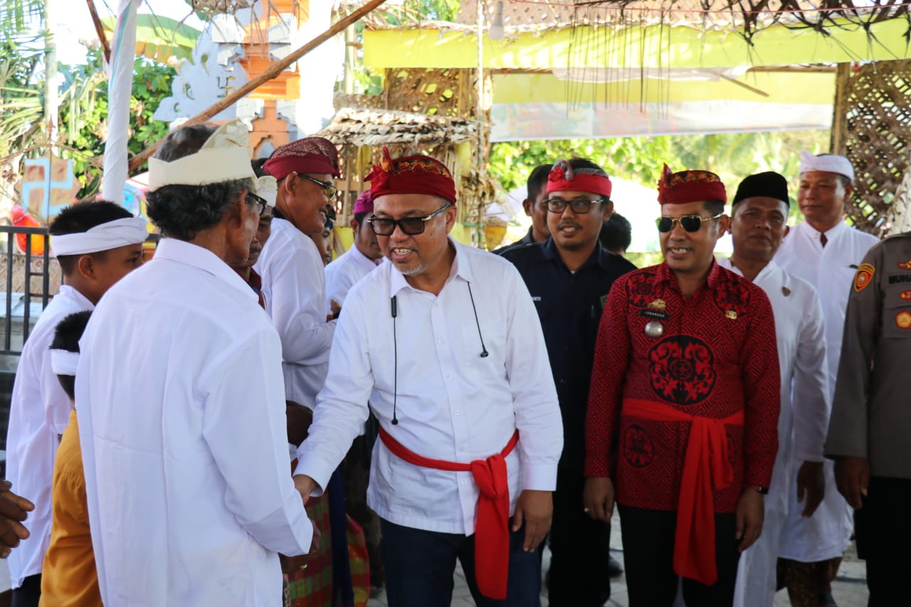 Bersama Budiman, Warga Bali di Ikuti prosesi Adat Upakara Ngenteg Linggih