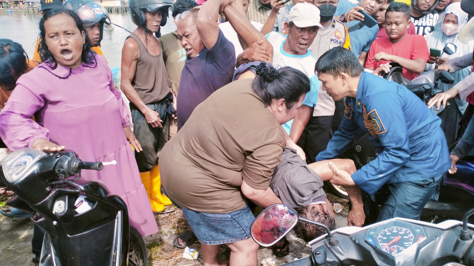 Breaking News: Pria Asal Luwu Utara Tewas Tenggelam di Pelabuhan Tanjung Ringgit