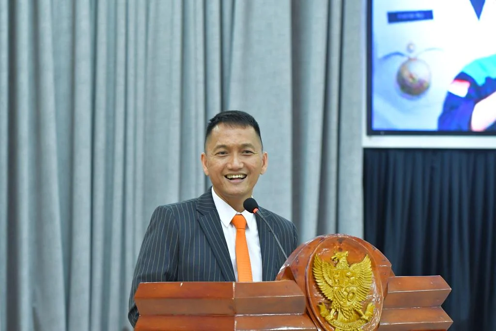 Sehari Jelang Debat, FKJ Nyantai Ngopi di Warkop Galung… Ini Harapannya