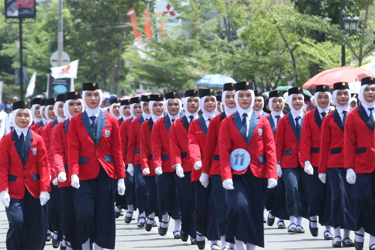 SMP Negeri 1 Palopo Raih Juara 1 Lomba Gerak Jalan Indah