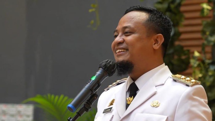 “GULA-GULA” GUBERNUR SULSEL BAGI WIJA TO LUWU