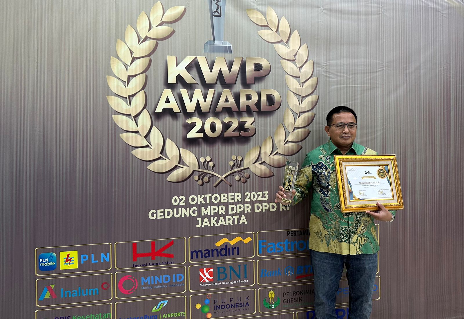 Anggota DPR RI Muhmmad Fauzi Terima KWP Award