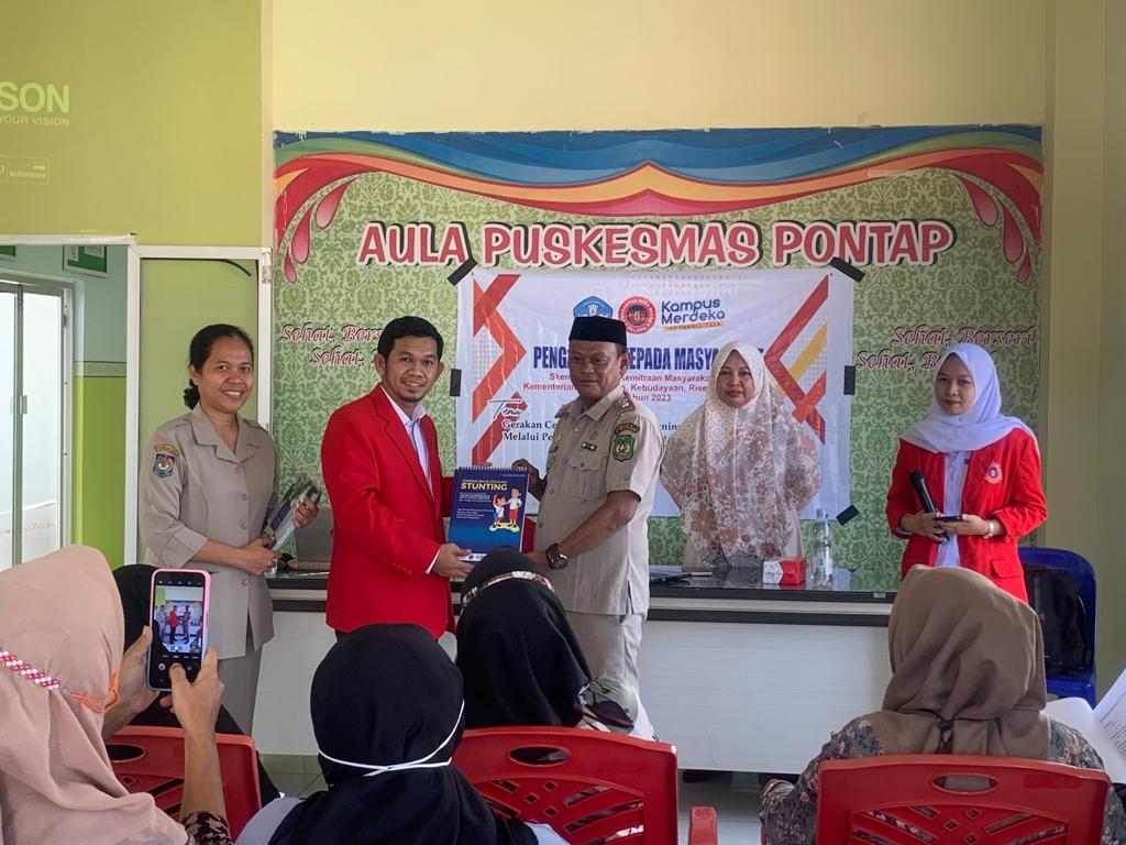 Gandeng Kader Posyandu, Dosen UMB Palopo Edukasi Masyarakat Cegah Stunting